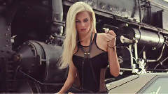 音乐短片 - Гей гей hMiss налаштування світу Бодензеє - частина 2 Ей кожен день дим бур'ян