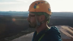 音乐短片 - Фильм о борьбе для защиты ушей мишек