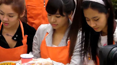 允儿(少女时代),Jessica,泰妍(少女时代),少女时代,Yuri(少女时代) - 首尔公益活动