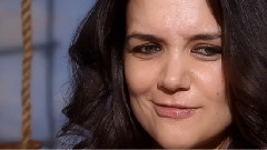 Katie Holmes - Talks Happiness