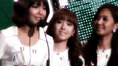 Jessica,Yuri(少女时代),允儿(少女时代),少女时代 - 受赏采访