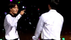 EXO - PLAY BOY