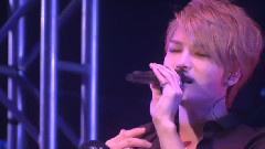 金在中 - Kiss B