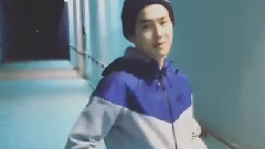 EXO,黄光熙(ZE:A),SUHO(EXO) - 光熙INS更新SUHO相关视频LOVE ME RIGHT:kkk 俊勉来劲了