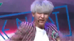 EXO - LOVE ME RIGHT - Mnet M!Countdown 现场版 15/06/04
