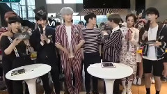 EXO - MINI FanMeeting