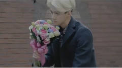 EXO - 每天上通告都会看到小鹿被勾搭