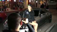 音乐短片 - Catherine Siera Behind The Scenes Water Bed Shoot