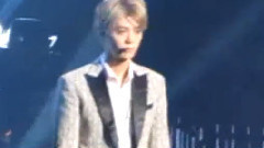 鹿晗 - Baby Don't Cry