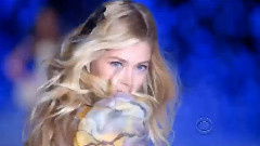 Doutzen Kroes Victoria's Secret Angel Supermodel