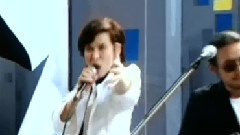 泰国歌手 - Love Is Next To You