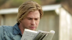 Chris Hemsworth - Chris Hemsworth Talks Sexy To Us