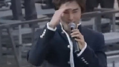 东方神起 - Love Is