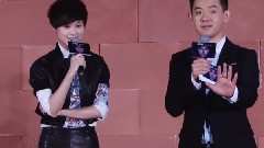 李宇春 - 疯狂世界巡演