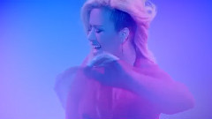Kelly Clarkson - Heartbeat Song