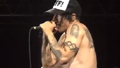 Red Hot Chili Peppers - Give It Away