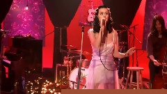 Katy Perry - I kissed A Girl