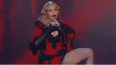 Madonna - Living For Love