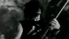 Bullet For My Valentine - Suffocating Under Words Of Sorrow