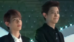 EXO-K,EXO - MC台下