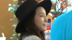 Sandara Park,2NE1 - 新加坡机场出境