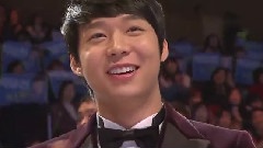 韩国群星,朴有天 - 2011MBC演技大赏