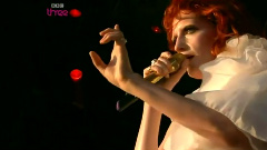 Florence And The Machine - Heavy In Your Arms