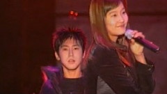 东方神起 - DANA