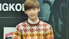 李钟硕 - Lee Jong Suk Fan Meeting In Thailand新闻频