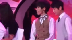 TFBOYS - 待机源源练舞
