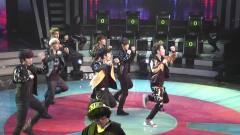 Super Junior - 武汉挑战女人帮开场舞录