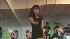 舞蹈视频 - Wiggle Wiggle
