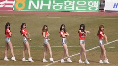 Hello Venus - Wiggle Wiggle