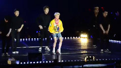 泰妍(少女时代),Amber(f(x)),SM Town,少女时代,f(x) - Shake That Brass