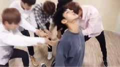 VIXX - Error