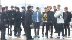 EXO,EXO-K,EXO-M - 仁川机场出境赴越南