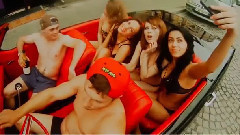 音乐短片 - Best Glasses In The World