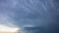 音乐短片 - 冒着生命危险拍下犹如科幻般的风暴