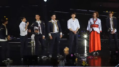 Super Junior - Talk & 触触舞