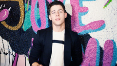 Nick Jonas - Chains