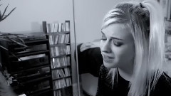 Holly Henry,模仿翻唱 - Almost Lover(Cover)