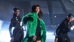 Rihanna - Bitch Better Have My Money