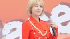 AOA - 短裙
