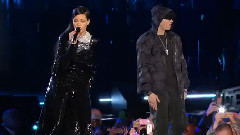 Rihanna,Eminem - The Monster