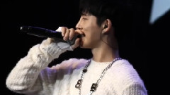 B.I(iKON),iKON - 泥萌是窝滴小苹果