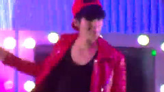 鹿晗 - Luhan Solo