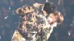 EXO - 灿白MC和Dance Battle