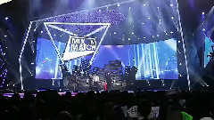 iKON - Let's Twist Again