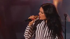 Jessie J - Burnin' Up
