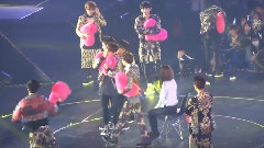 EXO-M,EXO-K,EXO - Dance Battle